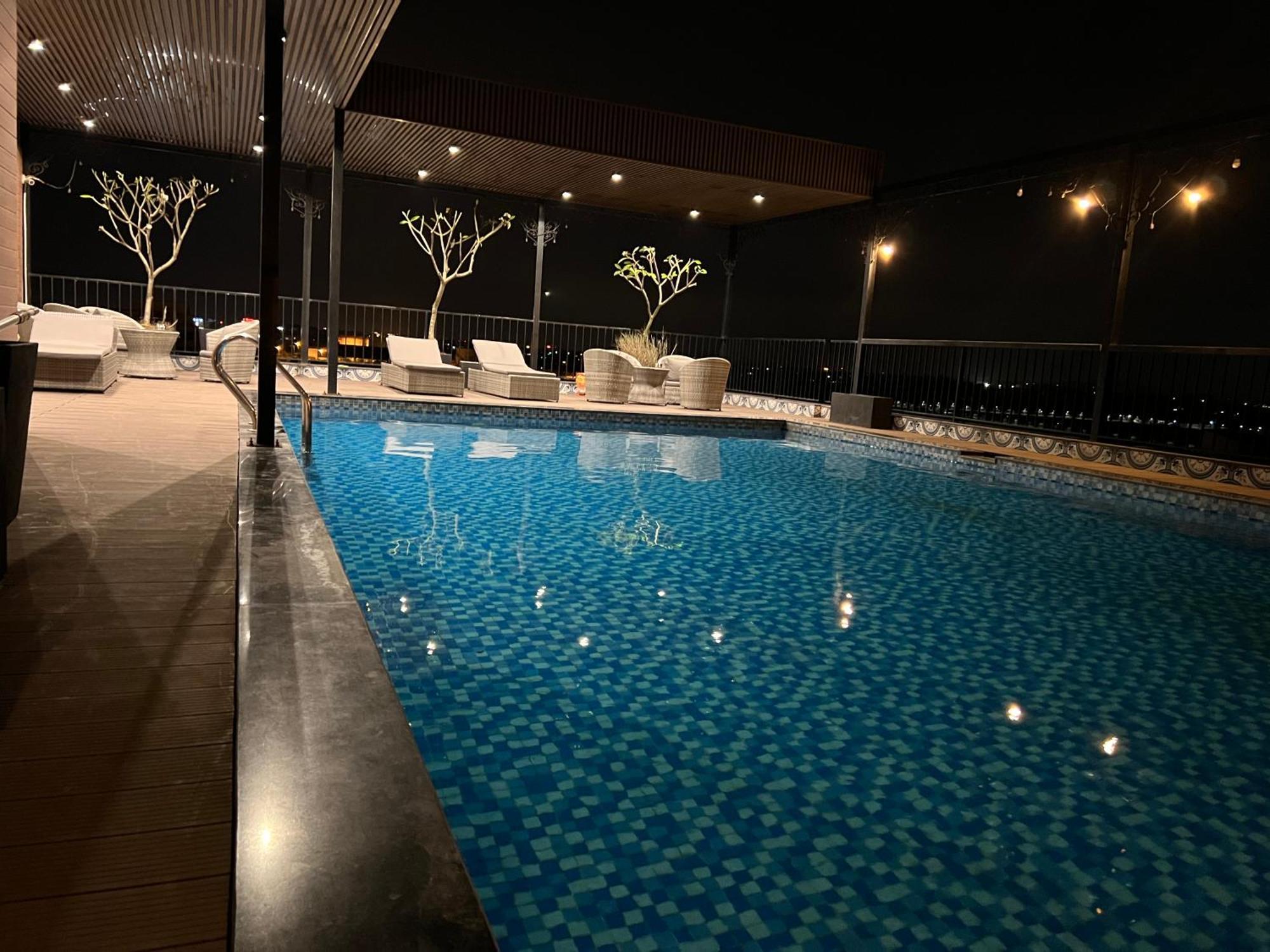 Paragon Noi Bai Hotel & Pool Hanoj Exteriér fotografie